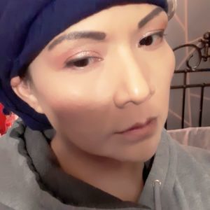 Meet your Posher, Avi